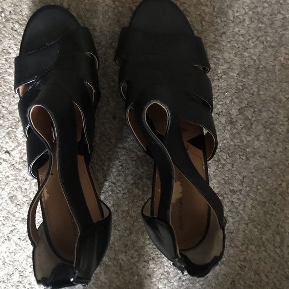 Adrienne Vitadini Chacka wedge heel sandal NIB - Picture 11 of 13